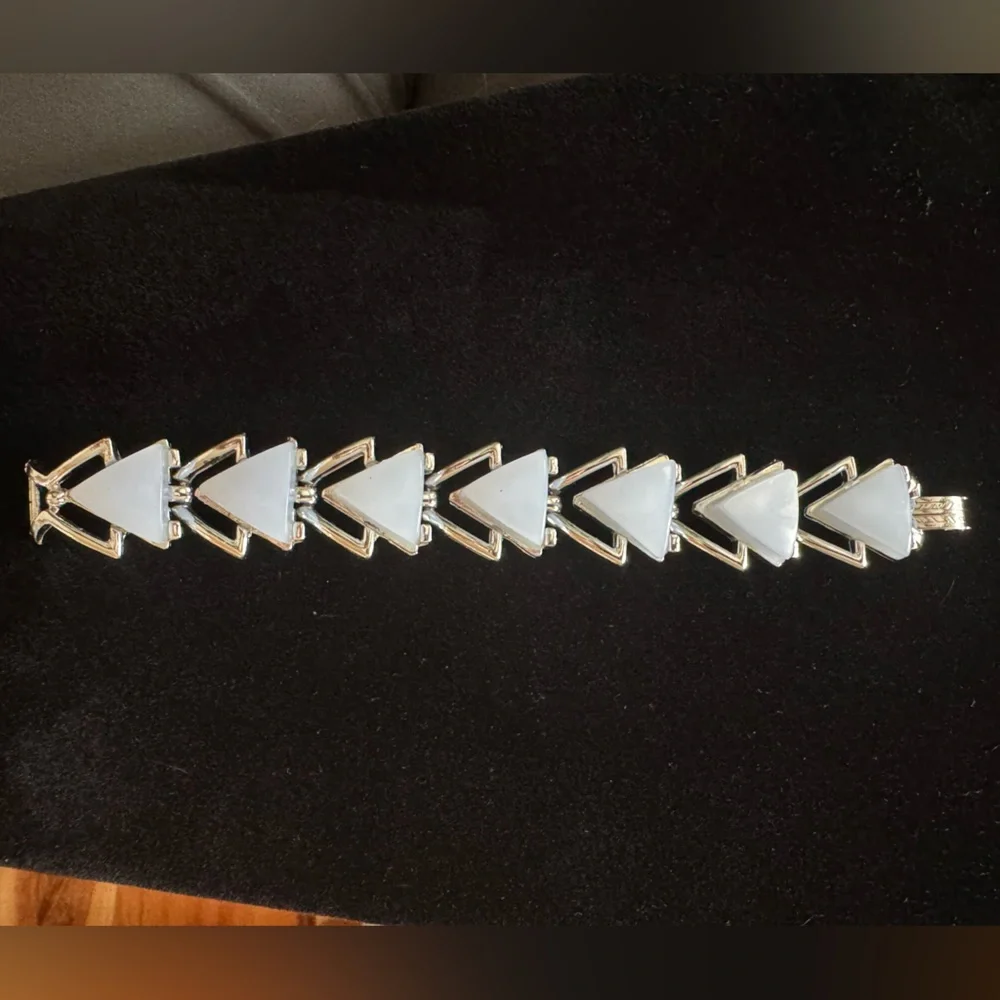 Vintage Pale Blue Thermoset Lucite & Silvertone Geometric Bracelet